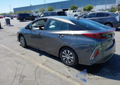 2022 Toyota Prius Prime Le z USA, uszkodzony, nr VIN JTDKAMFP3N3218022